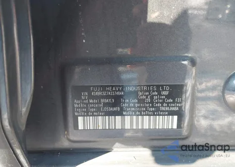 2010 Subaru Outback 2.5I Premium z USA, uszkodzony, nr VIN 4S4BRCGC7A3374844